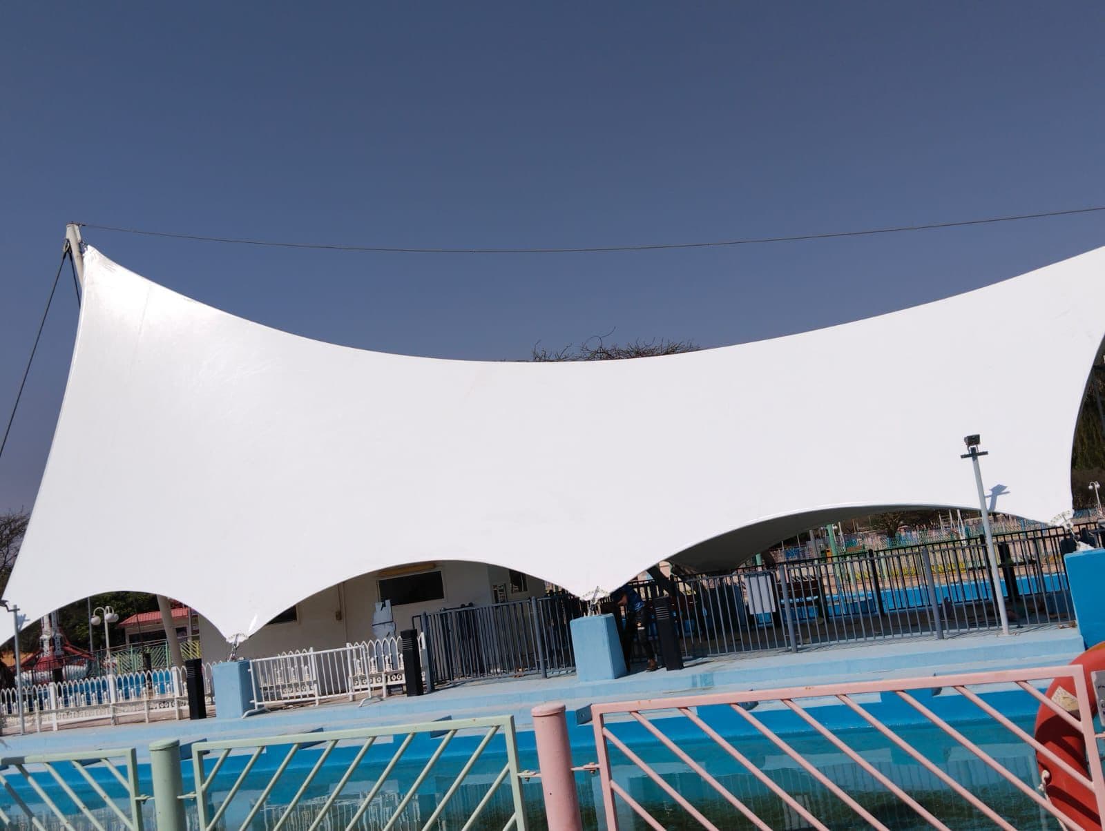 High-tension tensile fabric joint with stainless steel fixtures